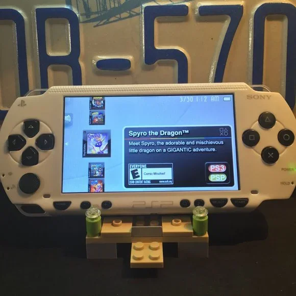 Sony PSP 1001 ALL BLACK (NOT white) Charger & Games Installed - Picture 10 of 12